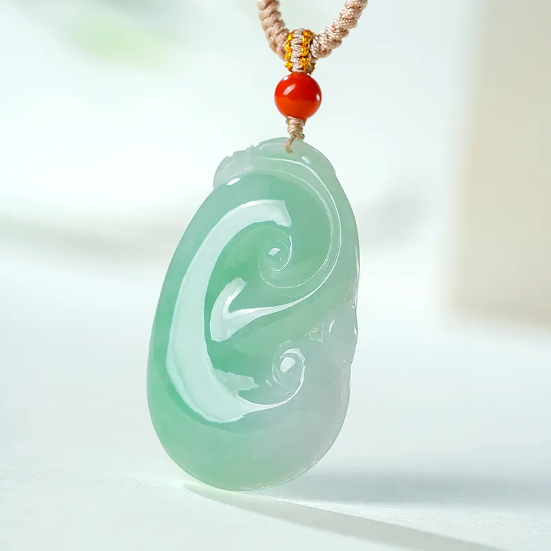 With The Heart Of The Jade Glutinous Jade Jadeite Necklaces Unisex-4
