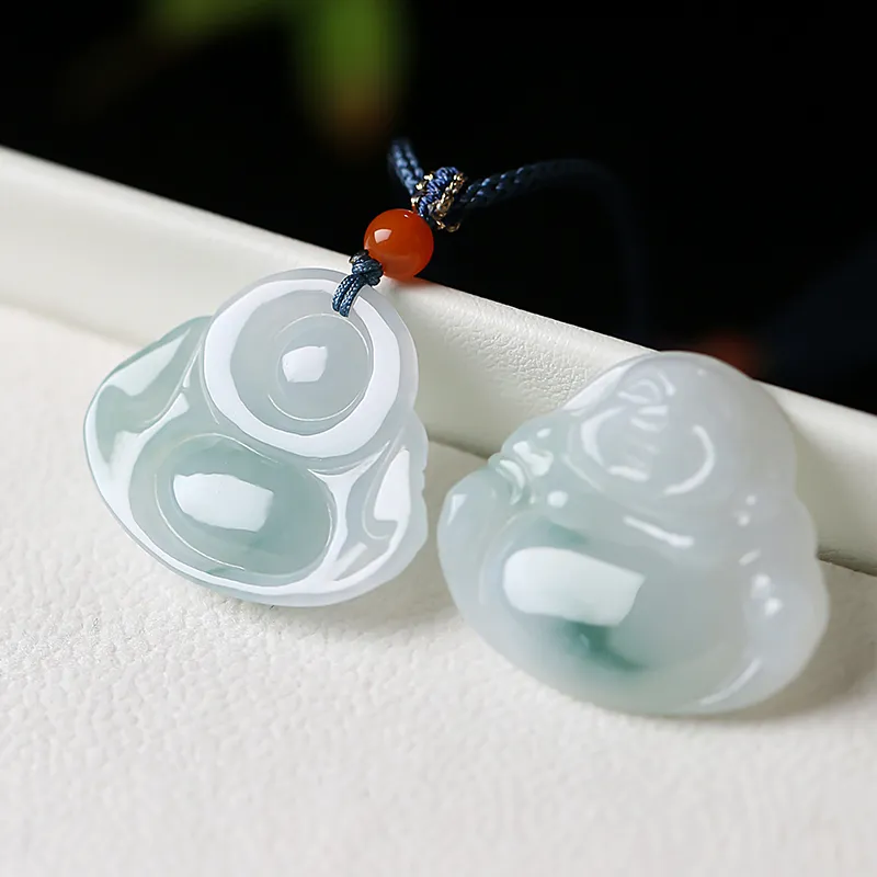 With The Heart Of The Jade Glutinous Jade Jadeite Necklaces Women's-6