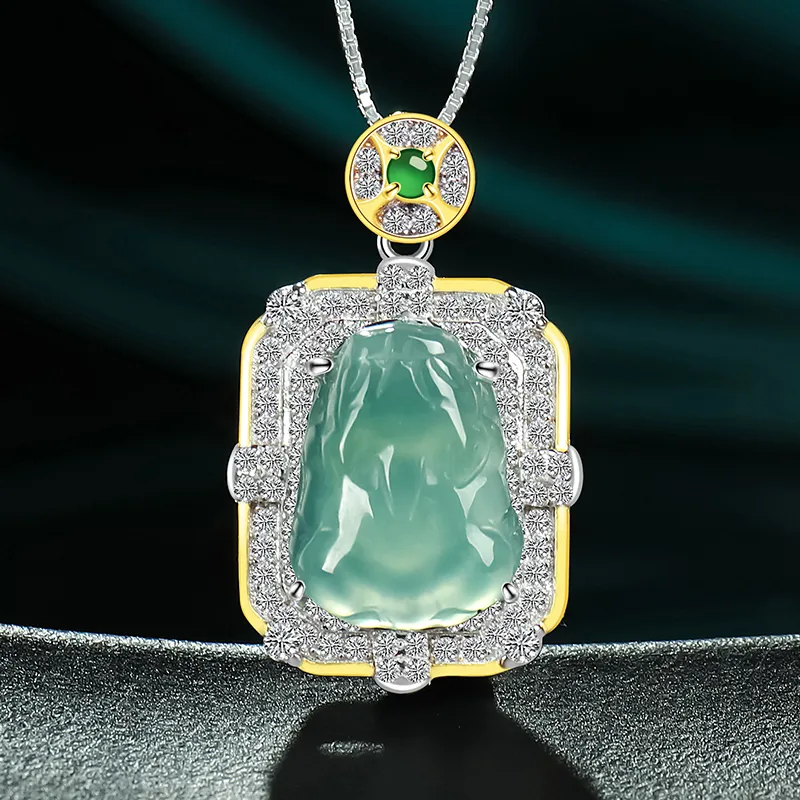 With The Heart Of The Jade Glutinous Jade Jadeite Necklaces Unisex-2