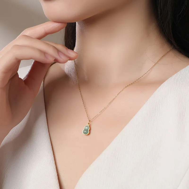 With The Heart Of The Jade Glutinous Jade S925 Silver Jadeite Necklace Women's-2