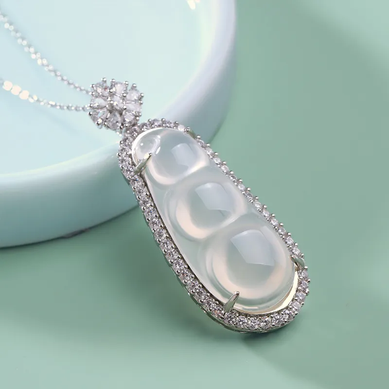 With The Heart Of The Jade Chalcedony Necklaces Women's-4