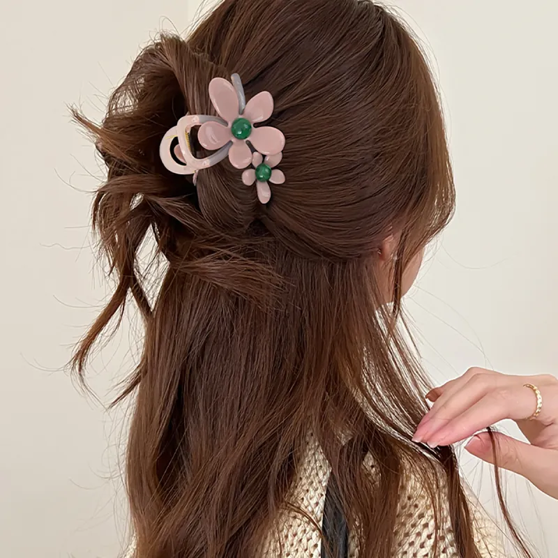 ZANC Acrylic Hair Clips Women's-3