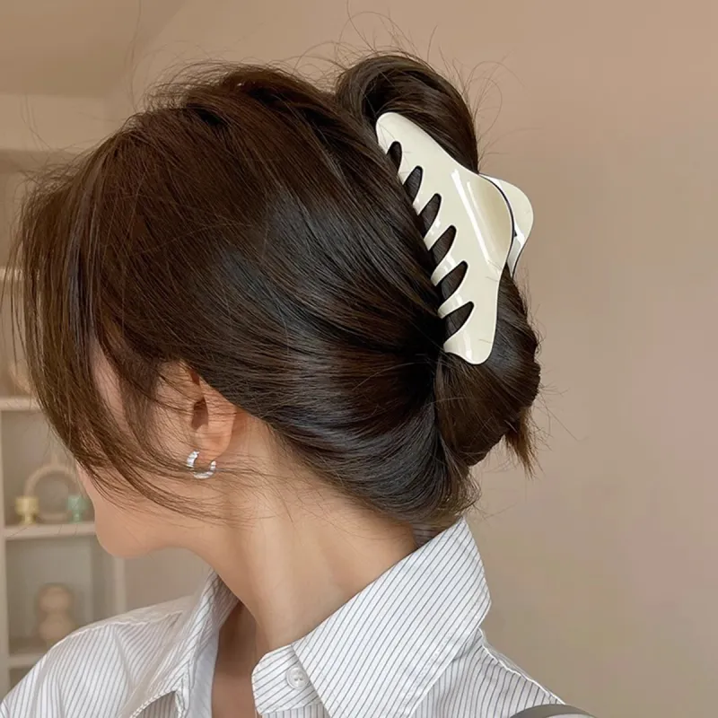 ZANC Acrylic Hair Clips Women's-2