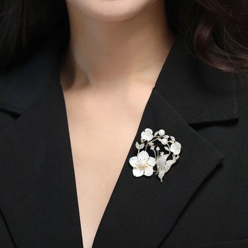 ZANC Eco Friendly Alloy/White Shell/Zircon Brooches Women's-4