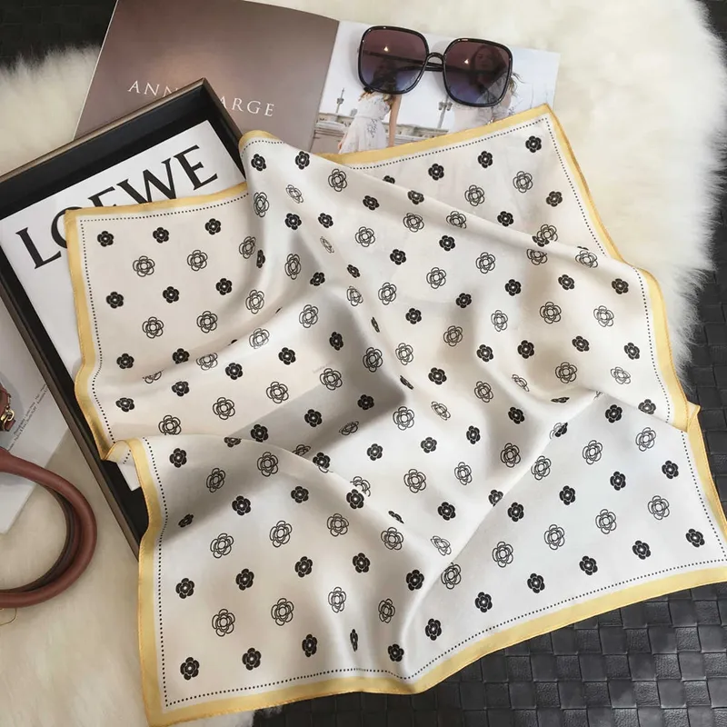Cranta Komeia Silk Scarves Women's-5