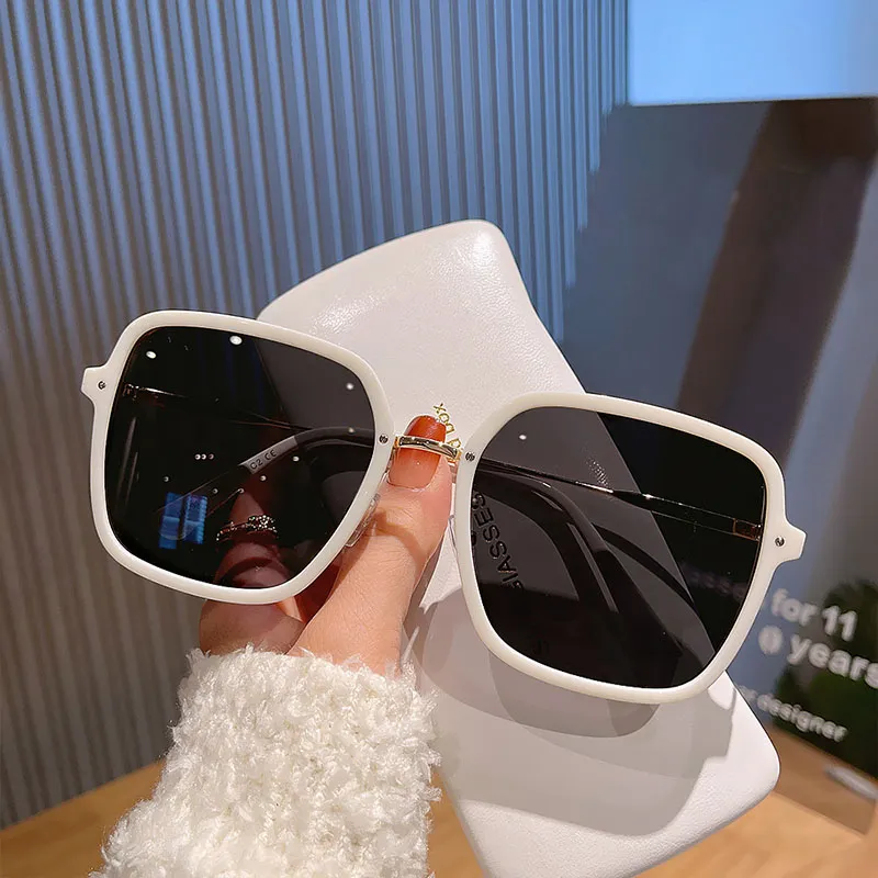 Cranta Komeia Metal Square Sunglasses Women's-4