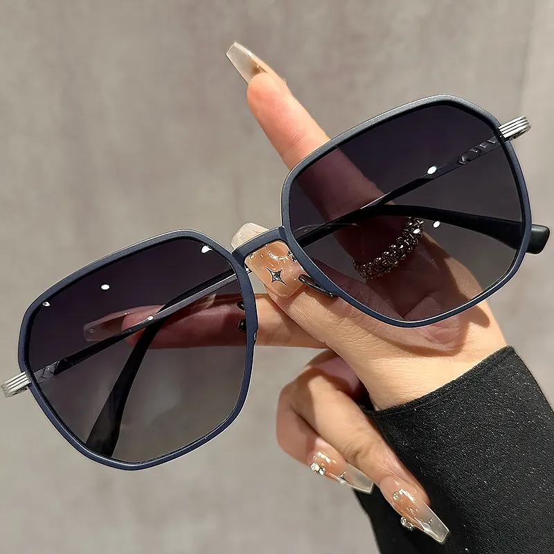 Cranta Komeia Metal Sunglasses Unisex-1