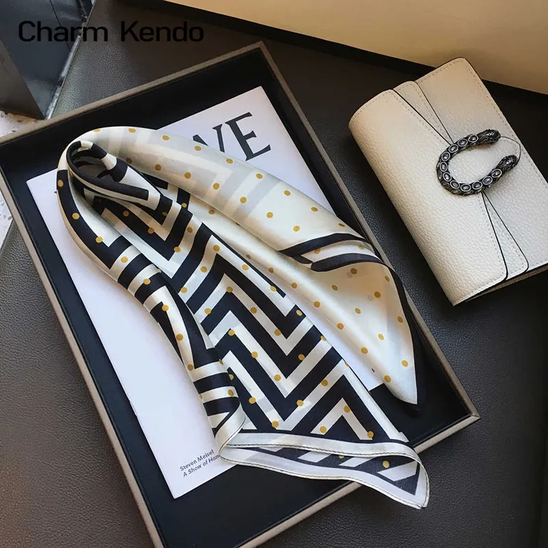 Cranta Komeia Silk Scarves Women's-2