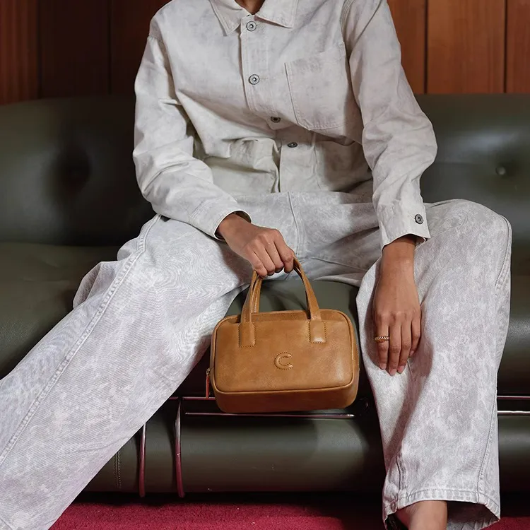 CASSILE Cow Leather Handbag Trumpets Women's Amber-7
