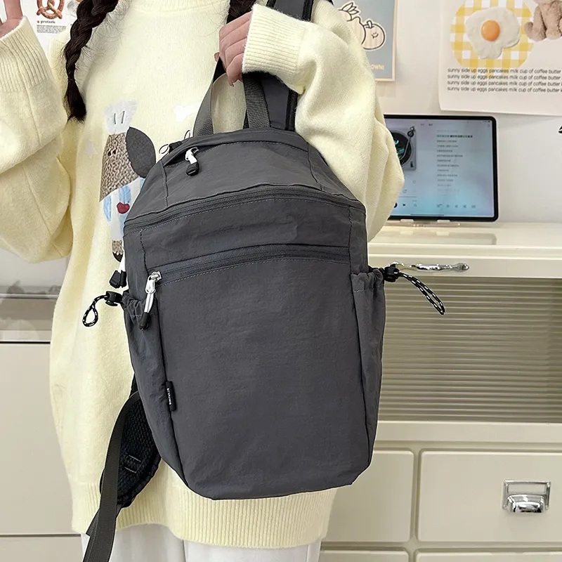 SEVENMOONS Nylon Backpack Regular Unisex Gray/Black/Green/Red-1
