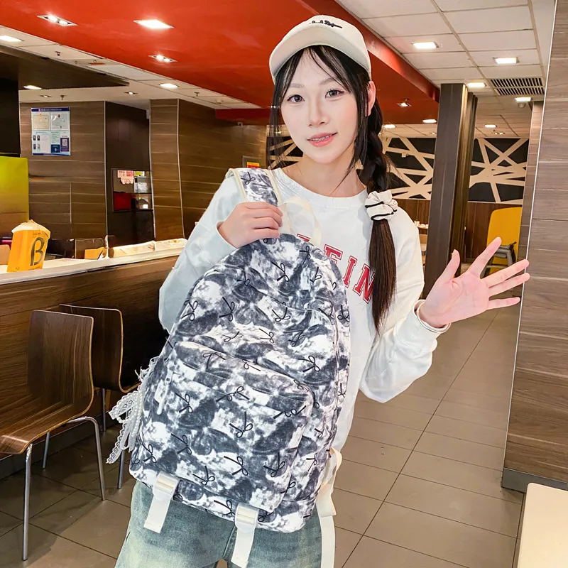 SEVENMOONS Nylon Backpack Regular Women's Multicolor-2