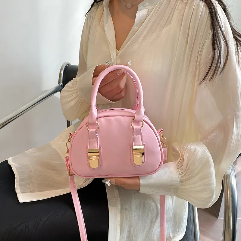 SEVENMOONS PU One Shoulder Handbag Regular Women's Ecru/Silver/Black/Red/Pink-14