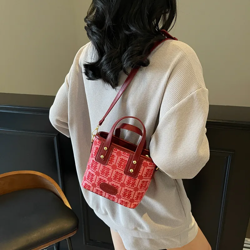SEVENMOONS Fabric Handbag Women's Joyful Pink/Joyful Red/Heart Red/Burgundy-4