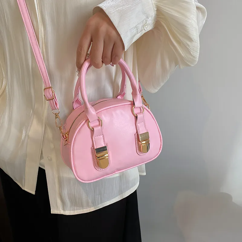 SEVENMOONS PU One Shoulder Handbag Regular Women's Ecru/Silver/Black/Red/Pink-13