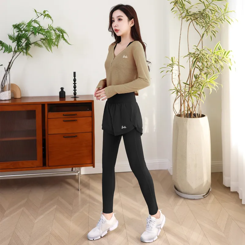 Barbie Yoga Pants Women's Black-4