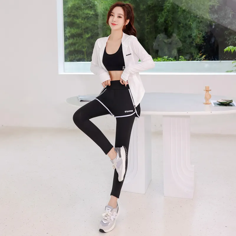 Barbie Yoga Coat Elegant White Cloud Nichang-5