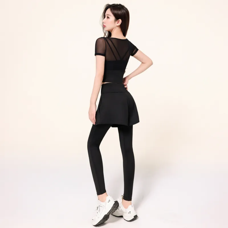 Barbie Yoga T Shirts Women's Black-4