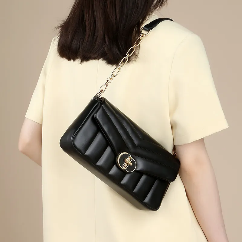 TUCANO Chanel Inspired Versatile Fashion Premium Chain Bag Crossbody Bag, Shoulder Bag Women's Classic Black-6