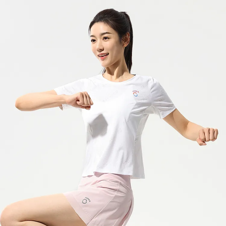 Macondo T Shirts Women's White-2