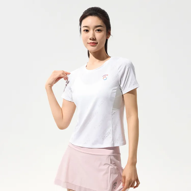 Macondo T Shirts Women's White-3