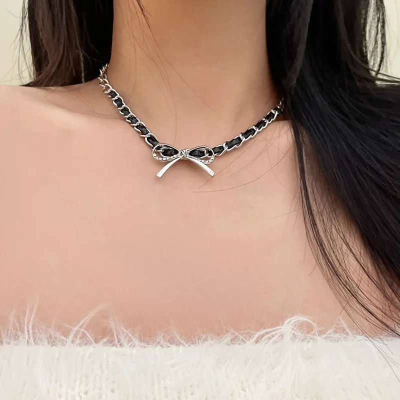 Listen To The Flowers Bloom Alloy Necklaces Women's-4
