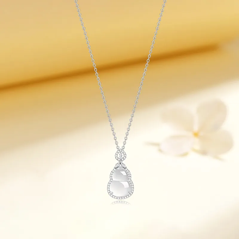 KING TAI SANG Chalcedony Necklaces Women's-1