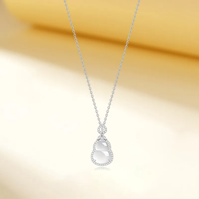 KING TAI SANG Chalcedony Necklaces Women's-3