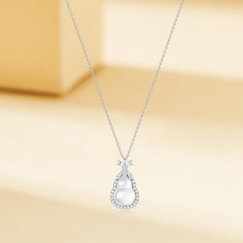KING TAI SANG Natural Chalcedony Necklaces Women's-2