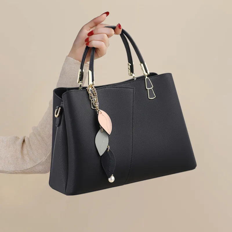 C°BANNER Cow Leather With Synthetic Leather One Shoulder Handbag Regular Women's Ecru/Black-6