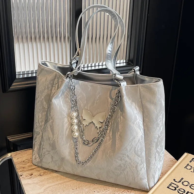 C°BANNER Cow Leather With Synthetic Leather Underarm Tote Shoulder Bag Regular Women's Silver-4