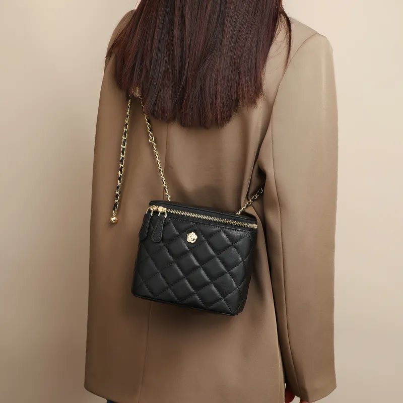 C°BANNER Cow Leather With Synthetic Leather Small Square Bag, Chain Bag, Shoulder Bag Regular Women's Piano Black-1