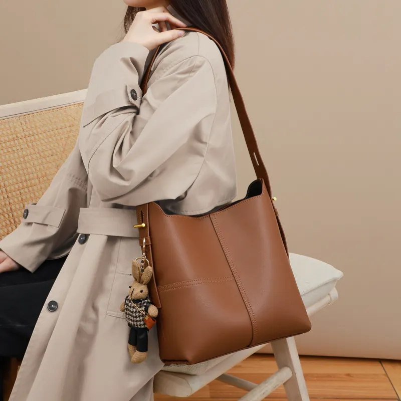 C°BANNER Split Cow Leather With Synthetic Leather Bucket Bag, Commute Shoulder Bag, Handbag Large Size Women's Caramel-3