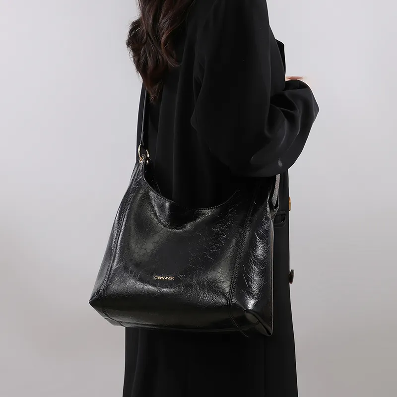 C°BANNER Synthetic Leather One Shoulder Underarm Tote Regular Women's Black-4
