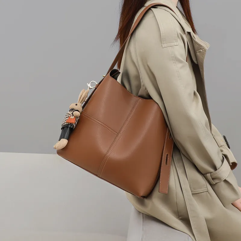 C°BANNER Split Cow Leather With Synthetic Leather Bucket Bag, Commute Shoulder Bag, Handbag Large Size Women's Caramel-2