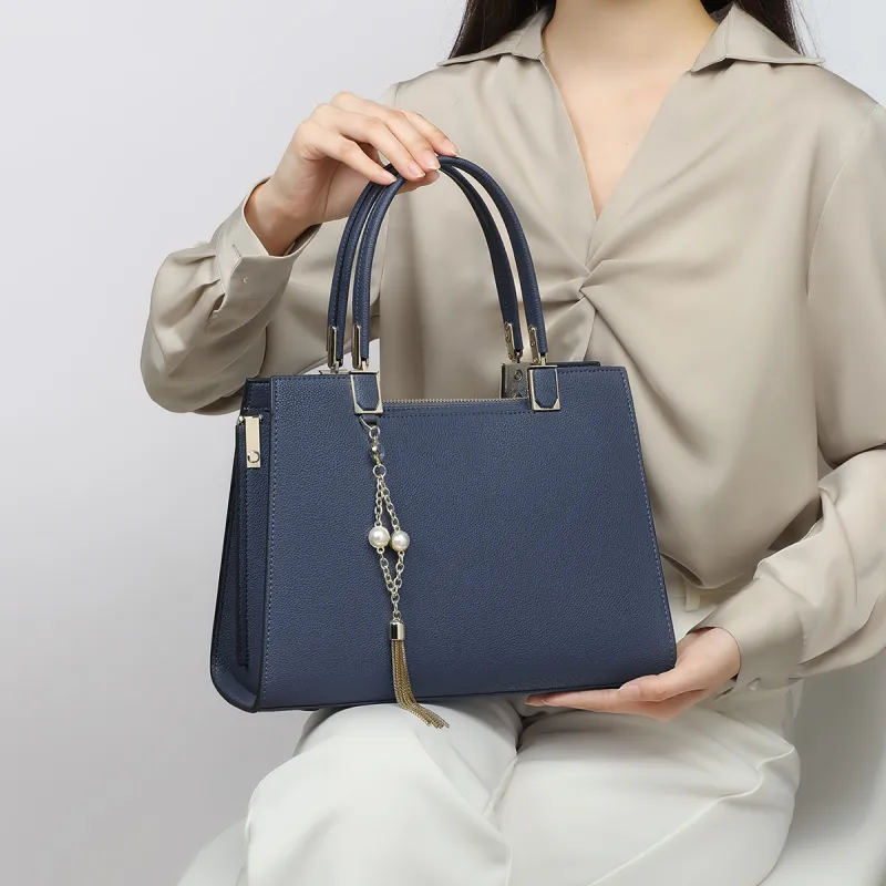 C°BANNER Cow Leather With Synthetic Leather Handbag, Shoulder Bag, Crossbody Bag, Mom Bag Regular Women's Blue-4