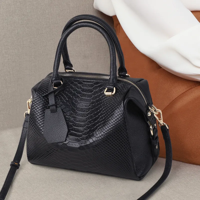 C°BANNER Cow Leather With Synthetic Leather Crossbody Handbag Tubas Women's Black-1