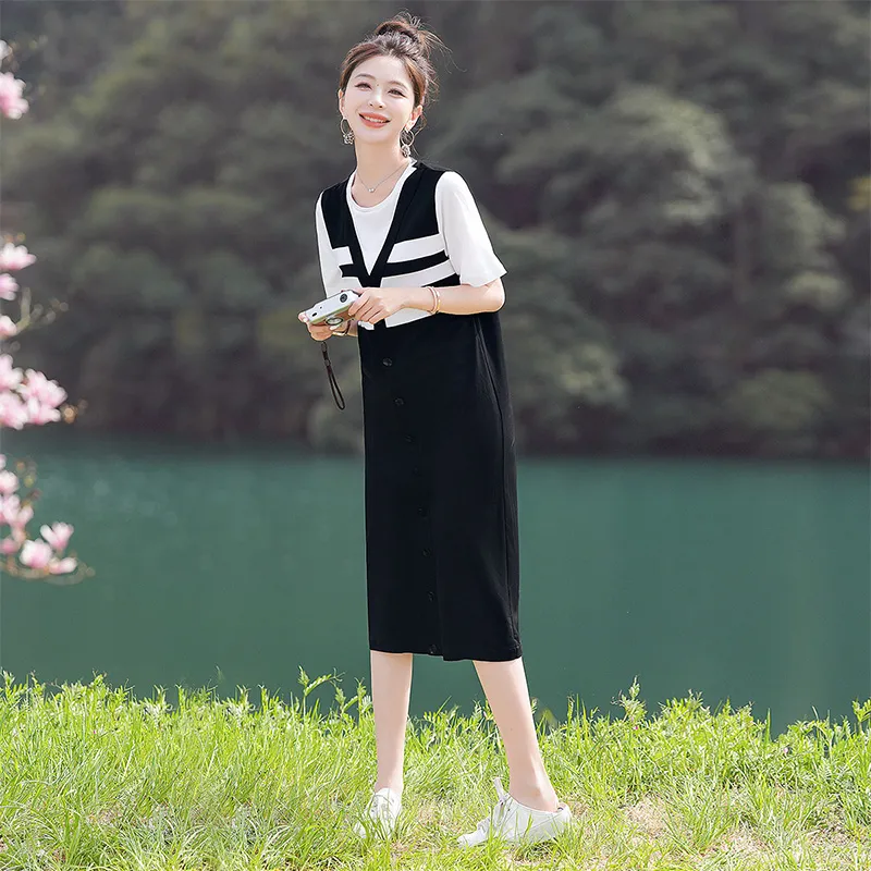 Cypress House Short-Sleeved Dresses Women's Black Background With White Stripes-2