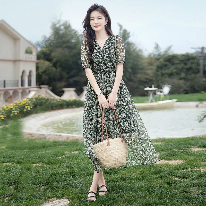 Cypress House Short-Sleeved Dresses Women's Black Background With Green Flowers-6