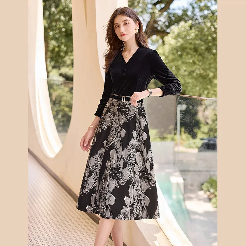 TOUCH Long Sleeved Dress Women's Black & Black With Beige Floral-6