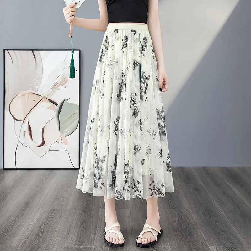 TOUCH Casual Long Skirt Women's Black Floral-2
