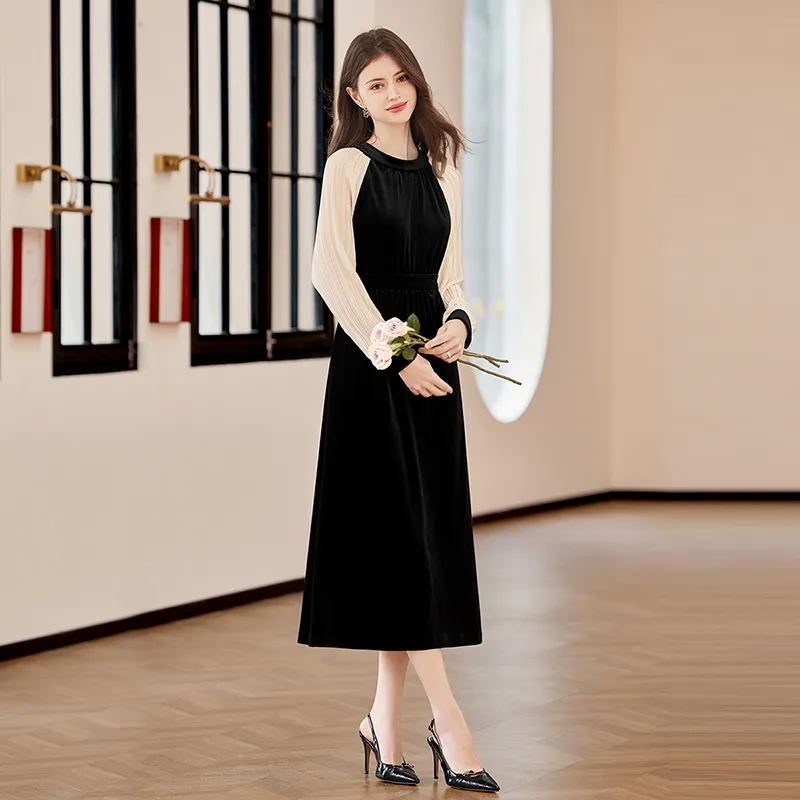 TOUCH Long Sleeved Dresses Women's Black & Beige-1