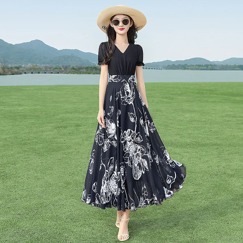Cypress House Short Sleeved Dress Women's Black Top And Black Bottom With White Floral-5