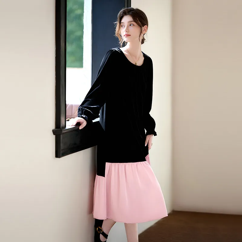 TOUCH Long Sleeved Dress Women's Black & Pink-3