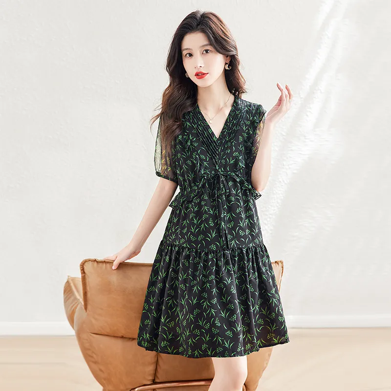 Cypress House Short Sleeved Dress Women's Deep Navy Blue Base With Green Floral-3