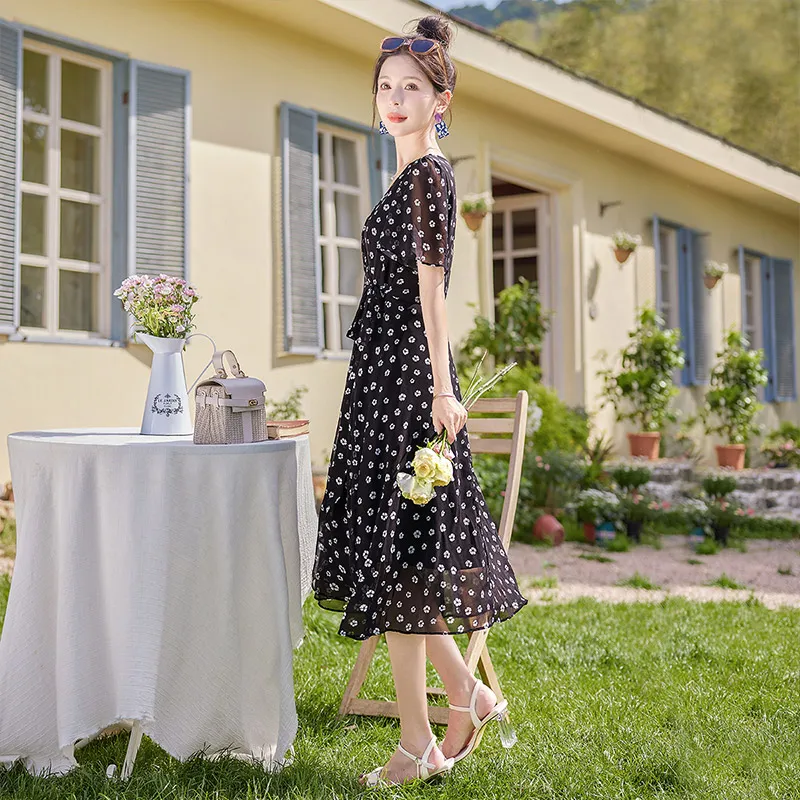 Cypress House Short Sleeved Dress Women's Black With White Floral-2