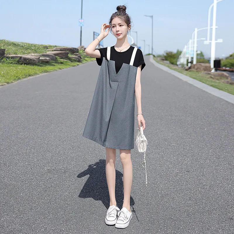 Cypress House Short Sleeved Dress Women's Black Top And Dark Gray Bottom-4