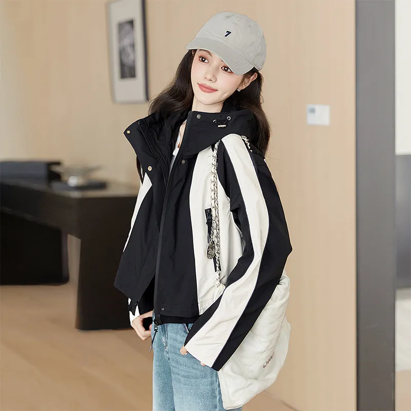 Cypress House Jackets & Coats Women's Black & Beige Color-5