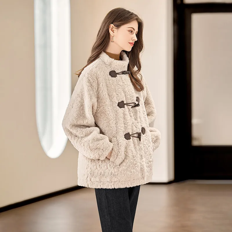 TOUCH Velvet feel Coat Women's Beige Apricot-5