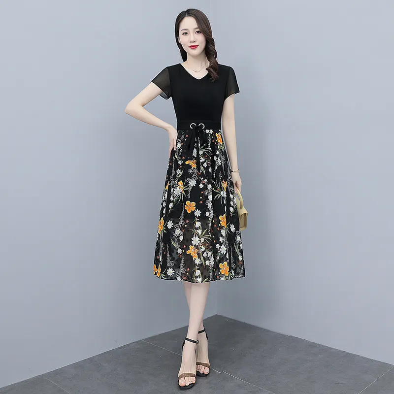 Cypress House Short Sleeved Dress Women's Black Top And Floral Bottom-5