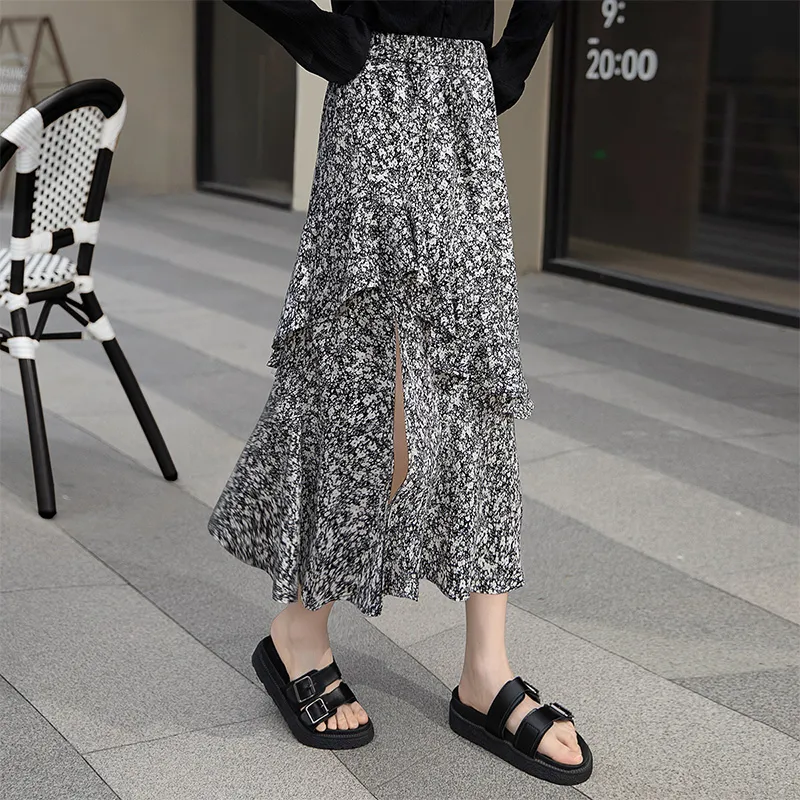 Cypress House Casual Long Skirt Women's Black And White Floral-2